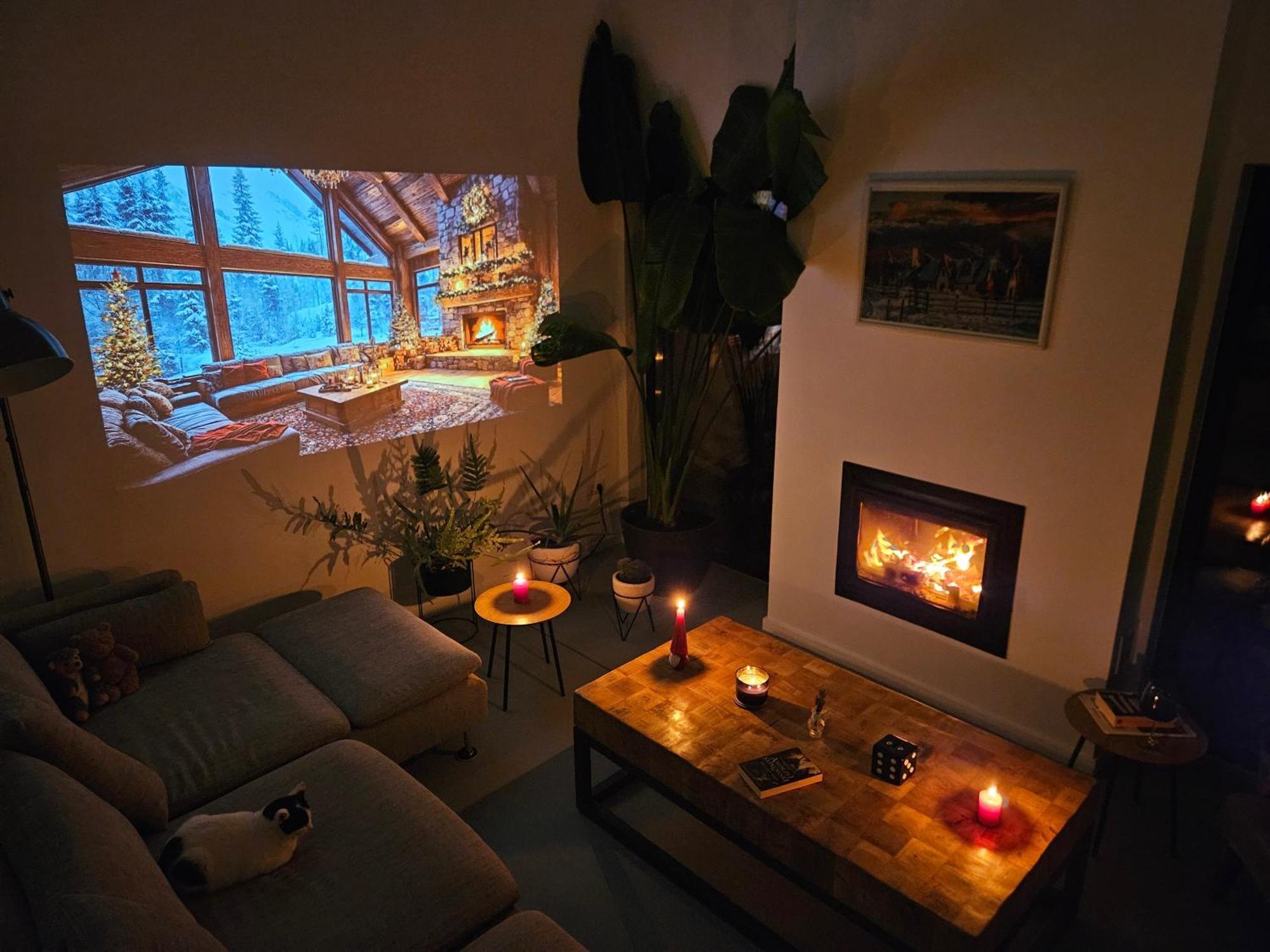 Black Walnut House With Indoor Outdoor Fireplace Izvoarele  Exteriör bild